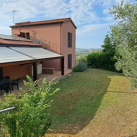Πανσιόν Papaveri Del Conero Affittacamere Osimo